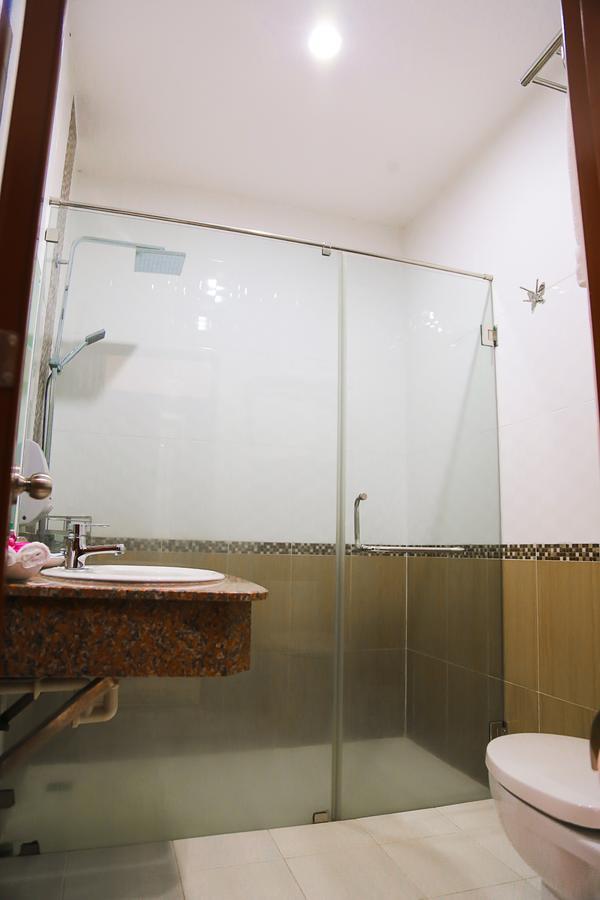 Golden Hotel TP. Hồ Chí Minh Ngoại thất bức ảnh